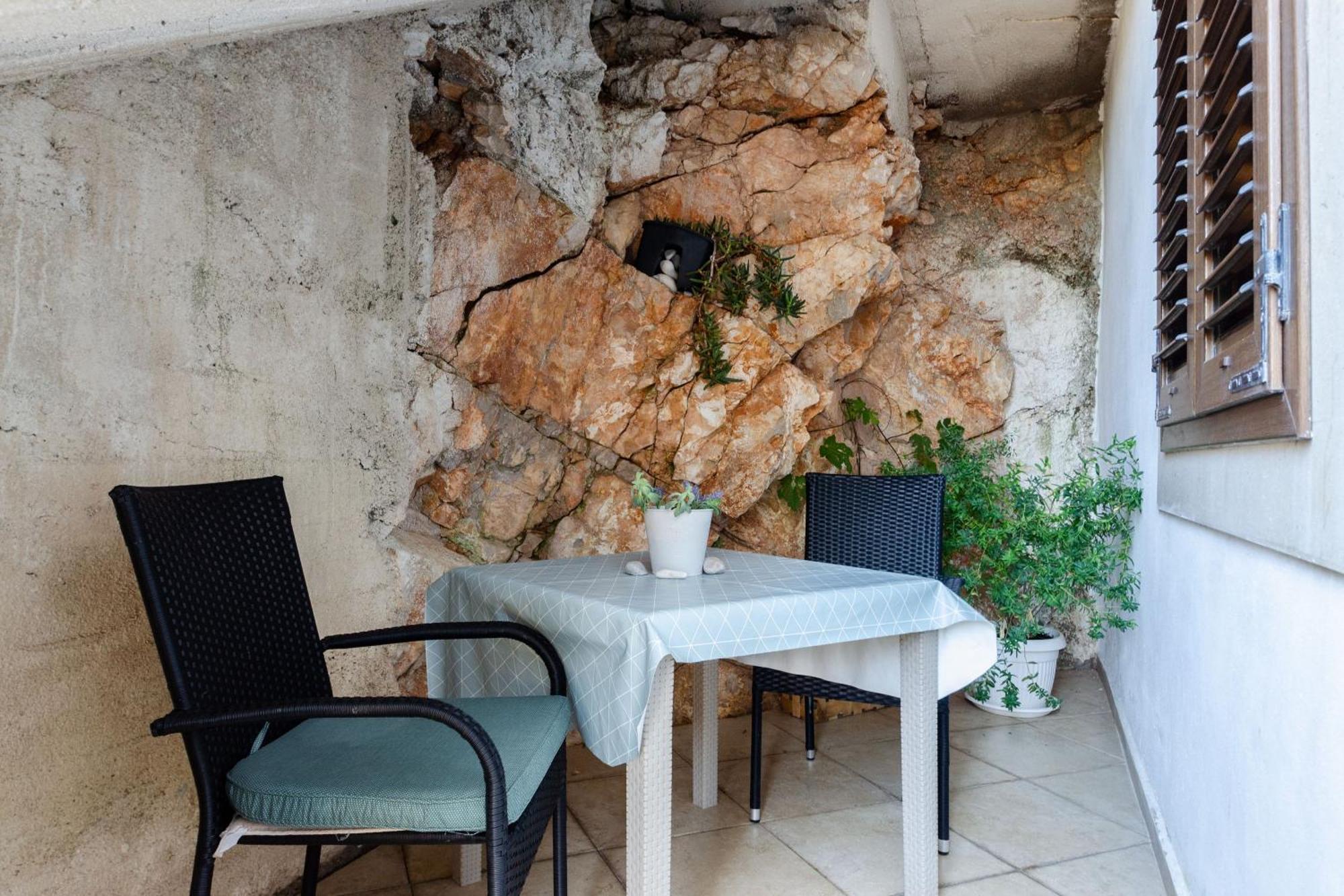 Apartmani Juraj Zavalatica Cameră foto
