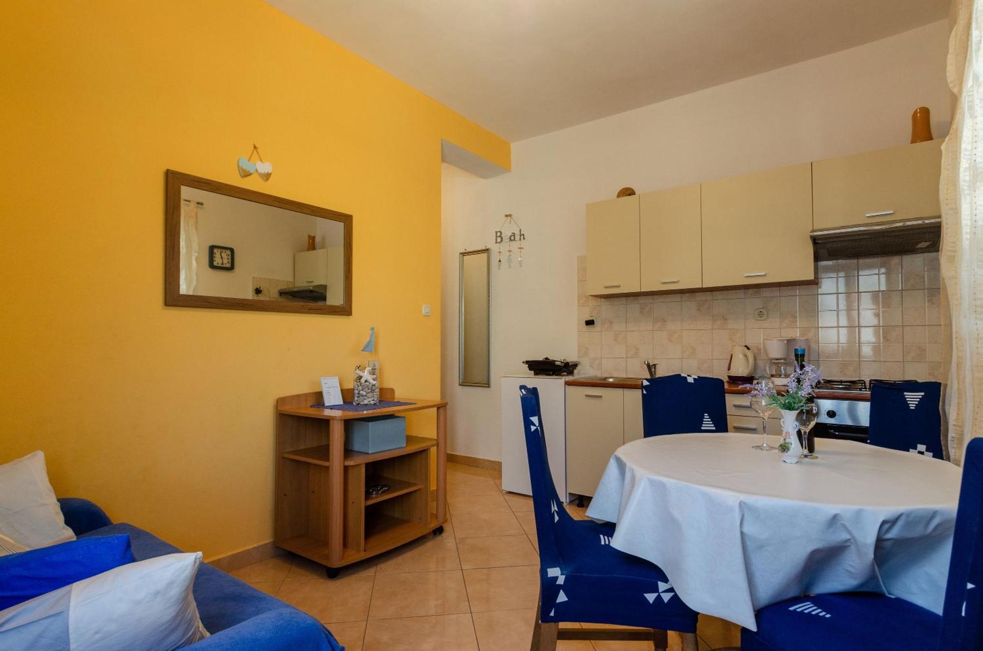 Apartmani Juraj Zavalatica Cameră foto